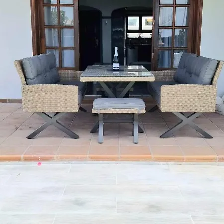 Casa De Nefertiti * Playa Blanca (Lanzarote)