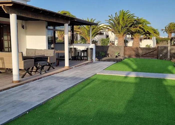 Casa De Nefertiti Playa Blanca